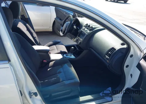 2010 Nissan Altima 2.5 S from USA, damaged, VIN 1N4AL2AP1AN483432